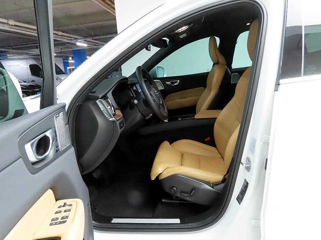Volvo XC60 2024 Blanco - Importación desde Corea - HF Imports Iquique - Foto 13