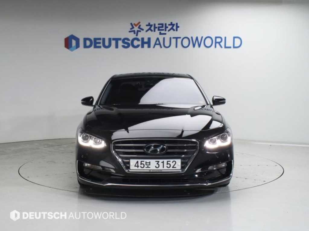 HYUNDAI Grandeur - Vista 3