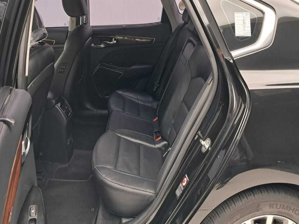 KIA K7 - Vista 12