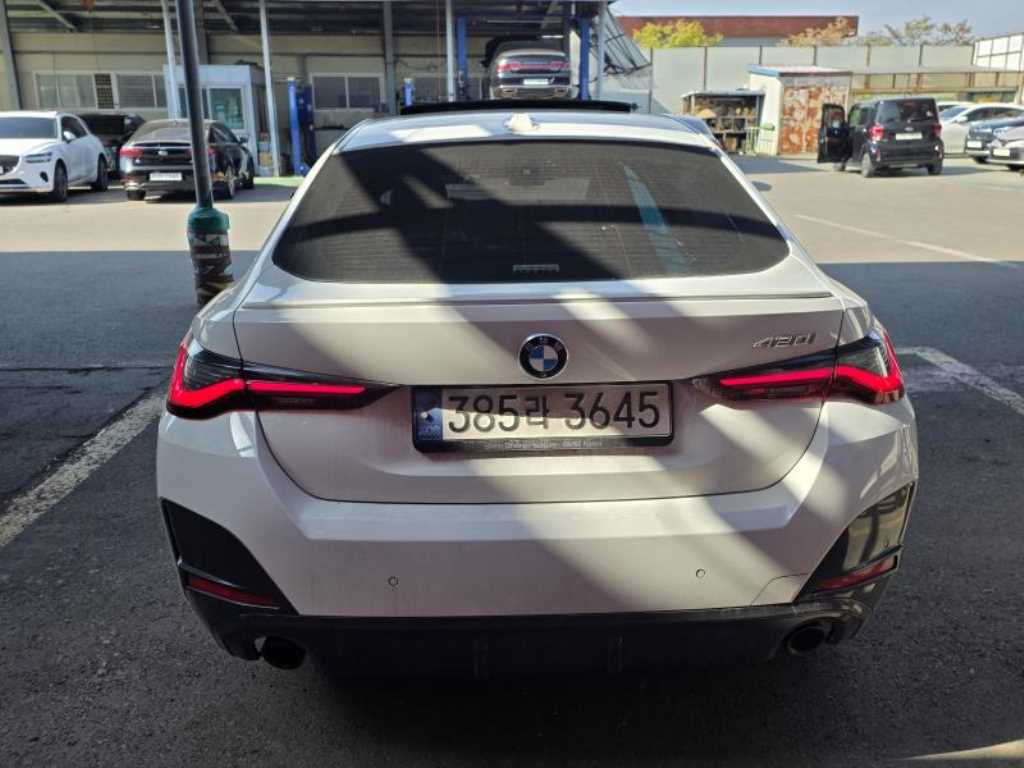 BMW 4 Series - Vista 4