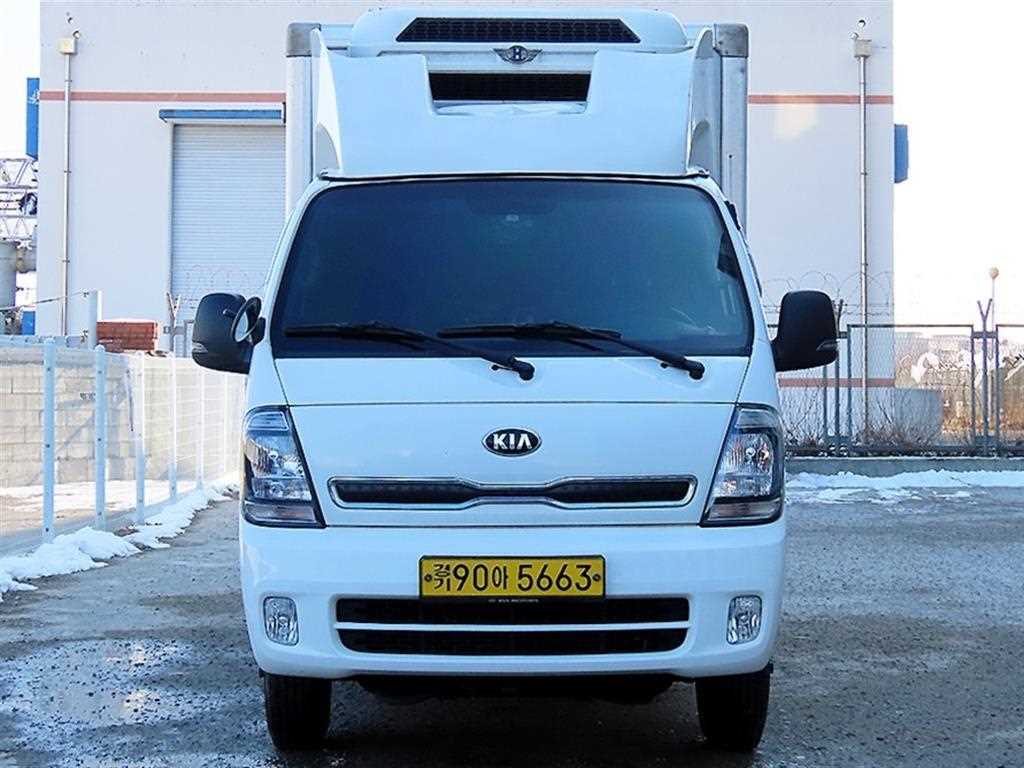 Small Truck Freezer Box(High Deck) 2021 Blanco - Importación desde Corea - HF Imports Iquique - Foto 1