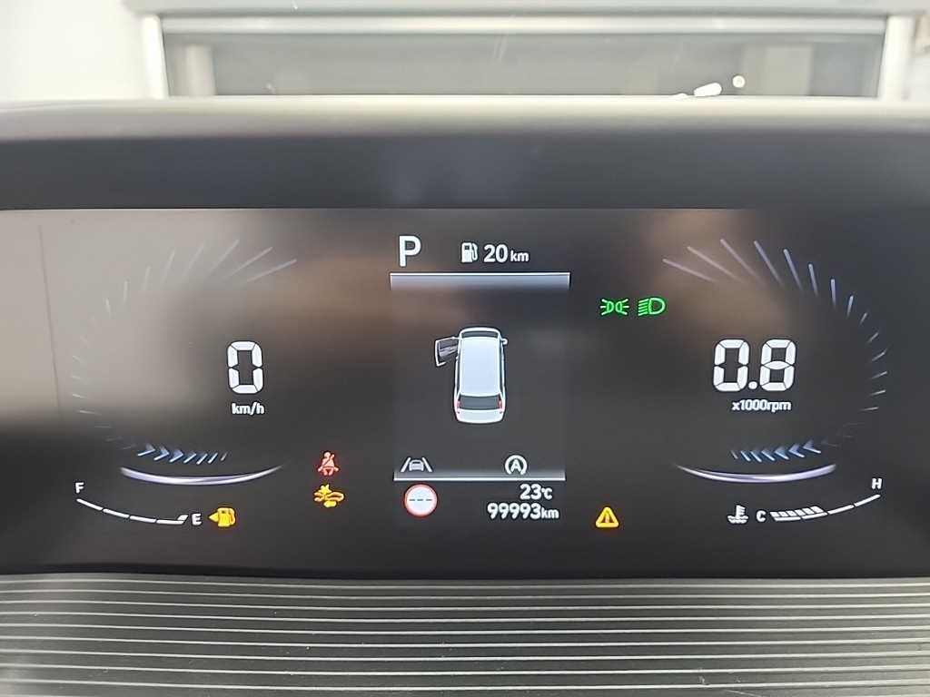HYUNDAI Staria - Vista 6