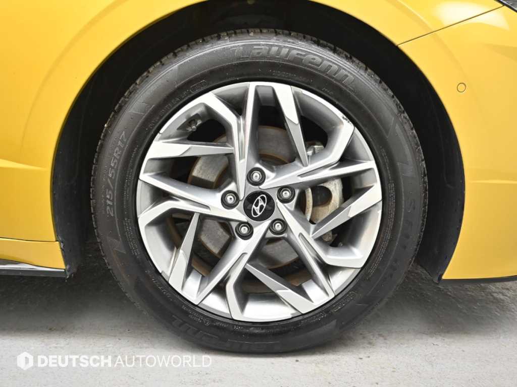 HYUNDAI Sonata - Vista 5