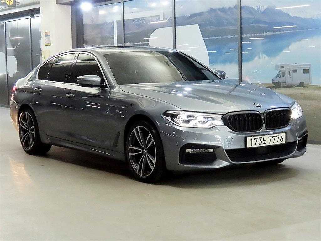BMW 5 Series 2018 Gris - Importación desde Corea - HF Imports Iquique - Foto 1