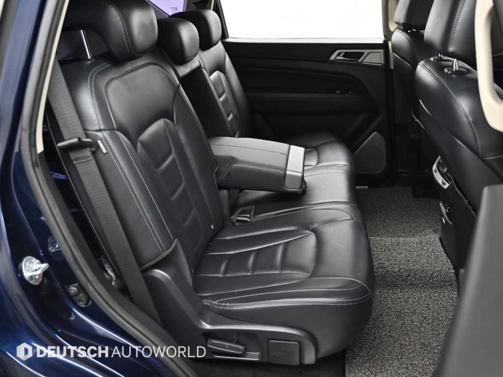 Ssangyong Rexton - Vista 12