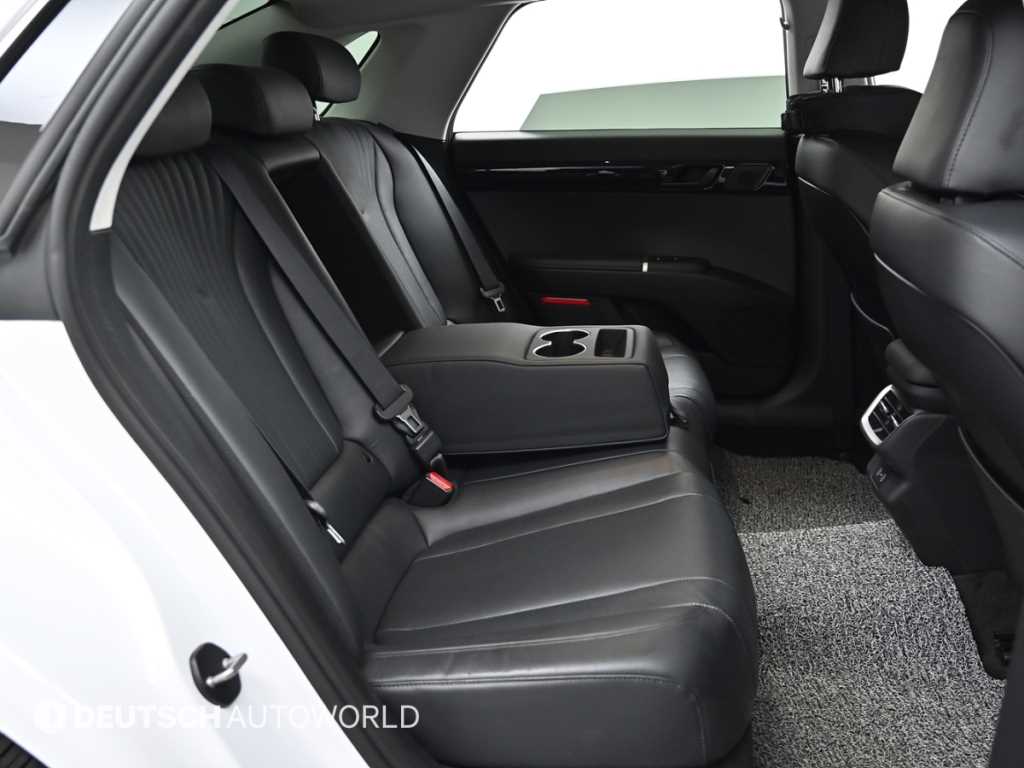 HYUNDAI Grandeur - Vista 12