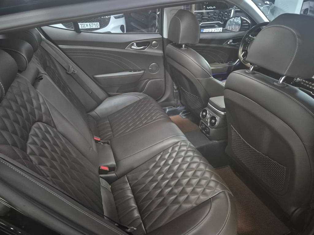 KIA Stinger 2022 Negro - Importación desde Corea - HF Imports Iquique - Foto 13