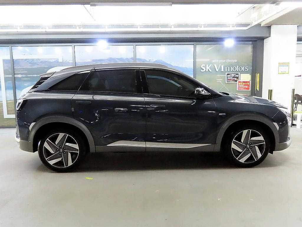 HYUNDAI Nexo - Vista 3