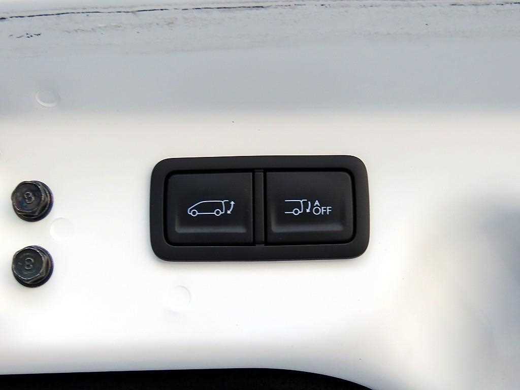 HYUNDAI Staria 2025 Blanco - Importación desde Corea - HF Imports Iquique - Foto 17