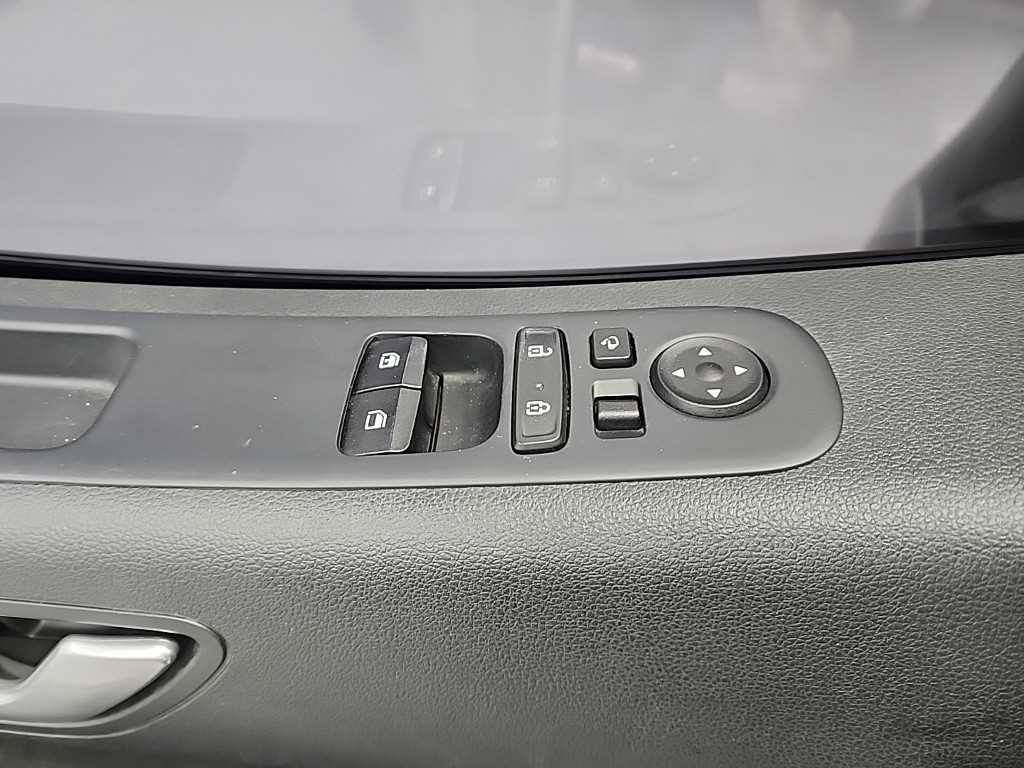 HYUNDAI Staria 2022 Negro - Importación desde Corea - HF Imports Iquique - Foto 14
