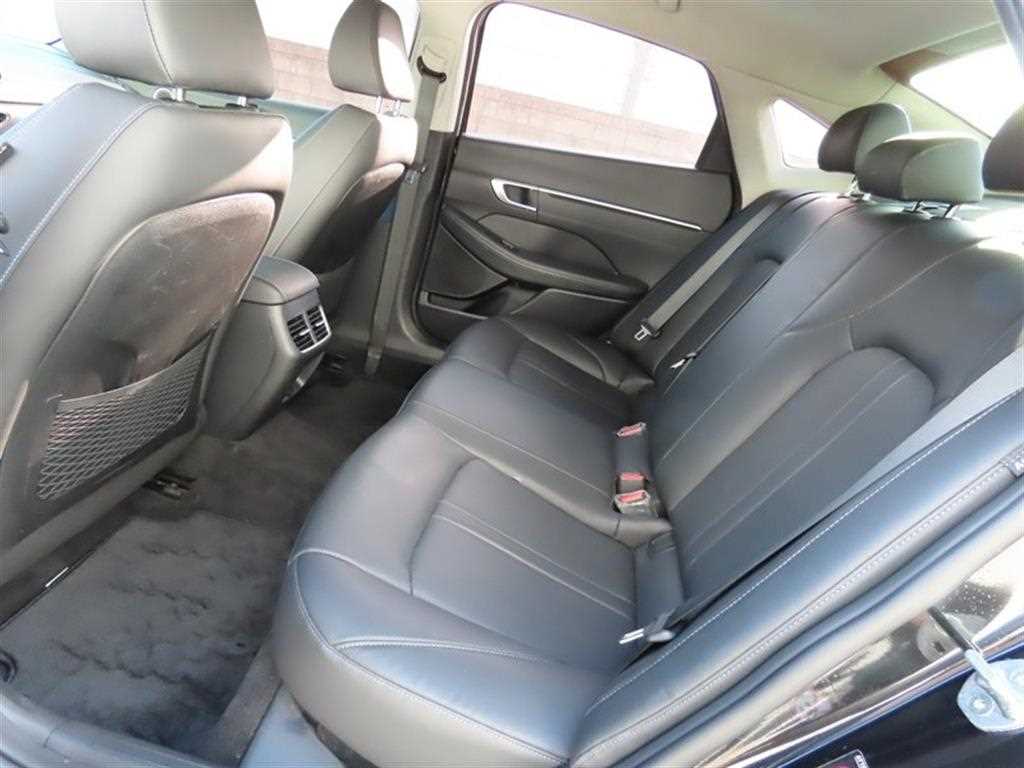 HYUNDAI Sonata - Vista 7