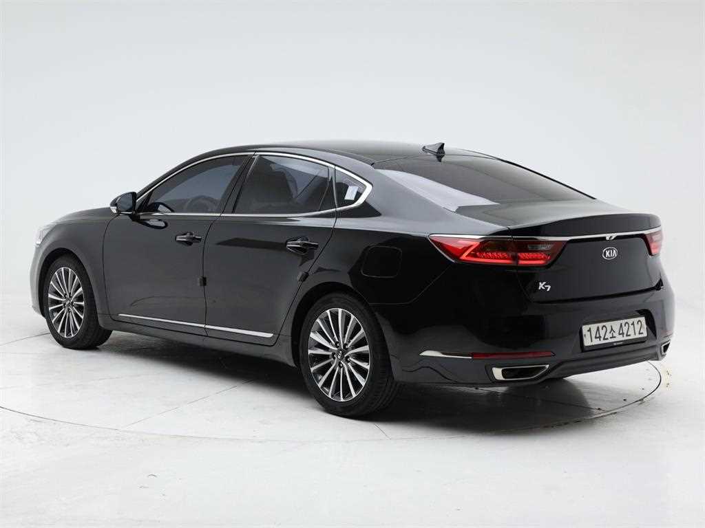 KIA K7 - Vista 4