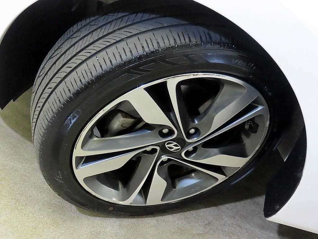HYUNDAI Avante 2016 Blanco - Importación desde Corea - HF Imports Iquique - Foto 20