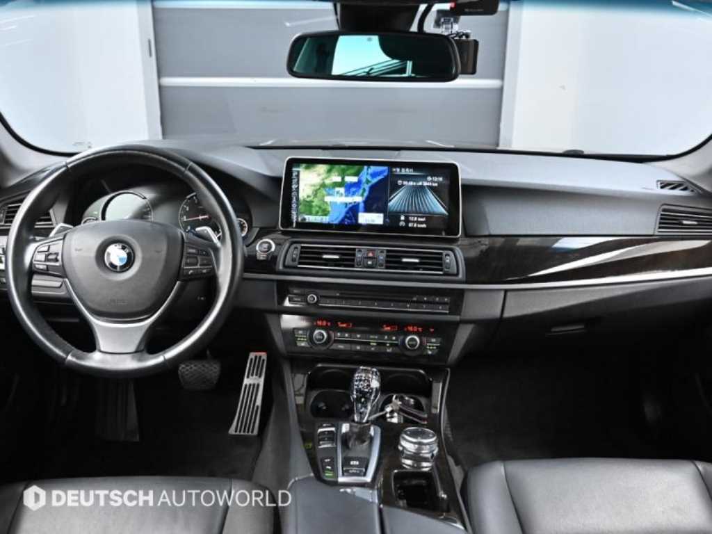 BMW 5 Series - Vista 8