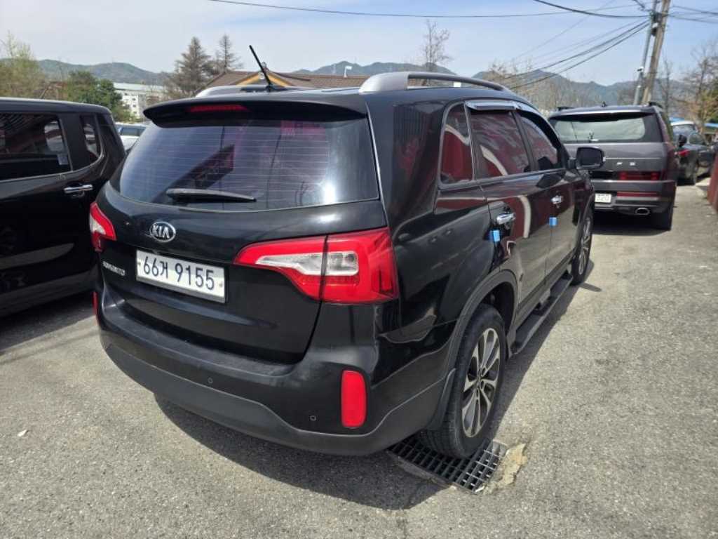KIA Sorento - Vista 4