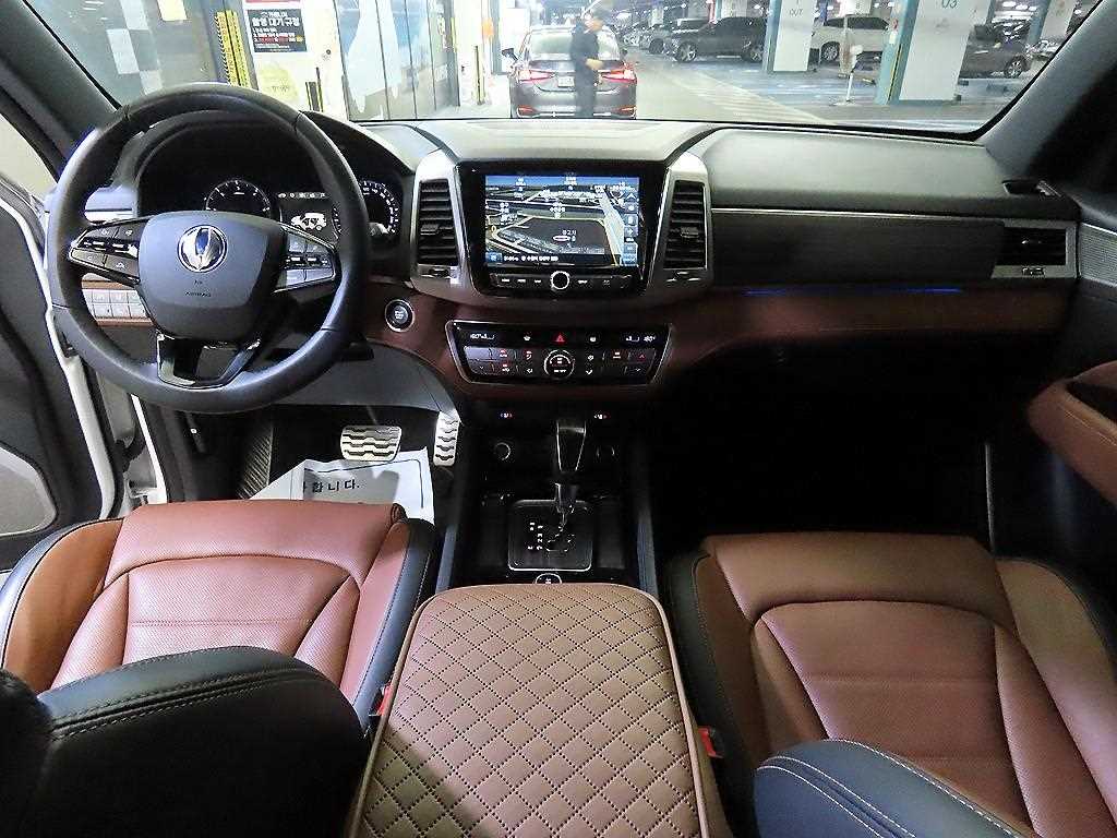 Ssangyong Rexton - Vista 10