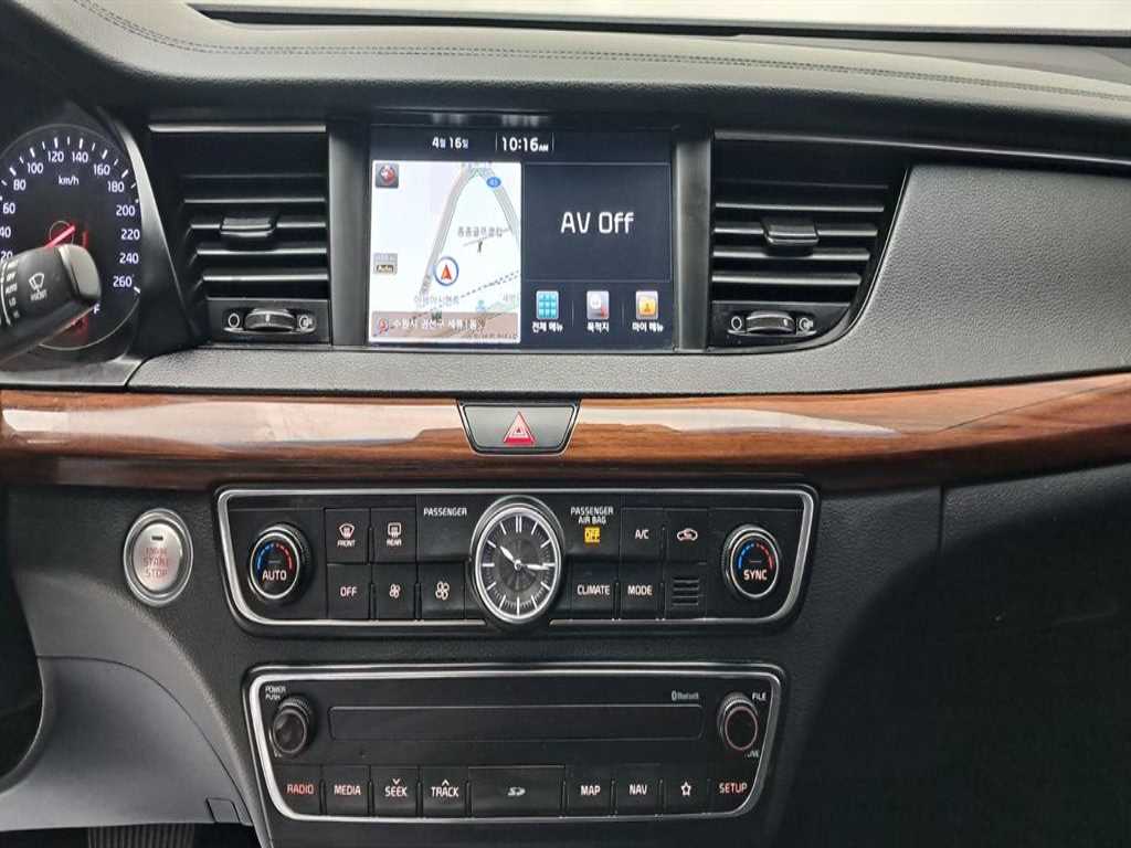 KIA K7 - Vista 9