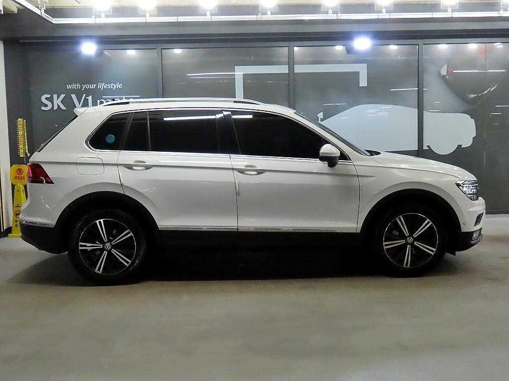 Volkswagen Tiguan - Vista 3