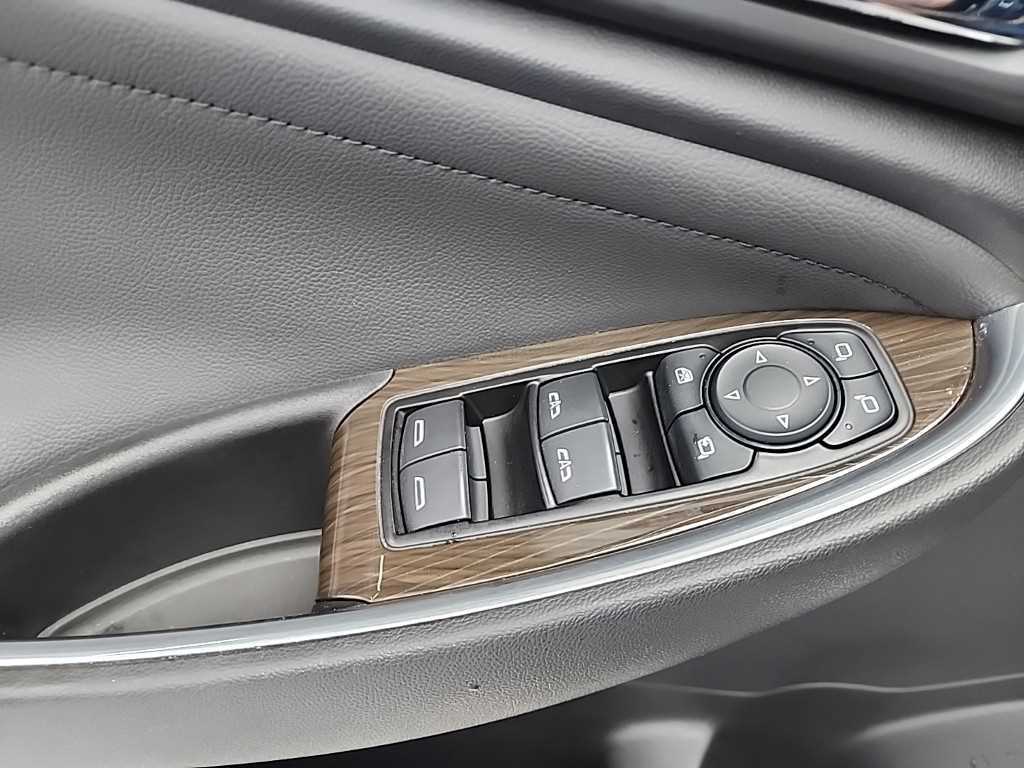 Chevrolet Malibu 2018 Blanco - Importación desde Corea - HF Imports Iquique - Foto 18