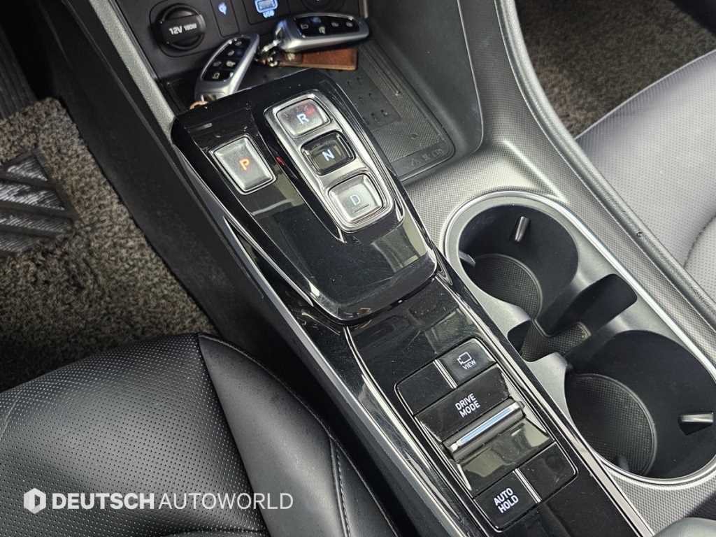 HYUNDAI Sonata - Vista 10