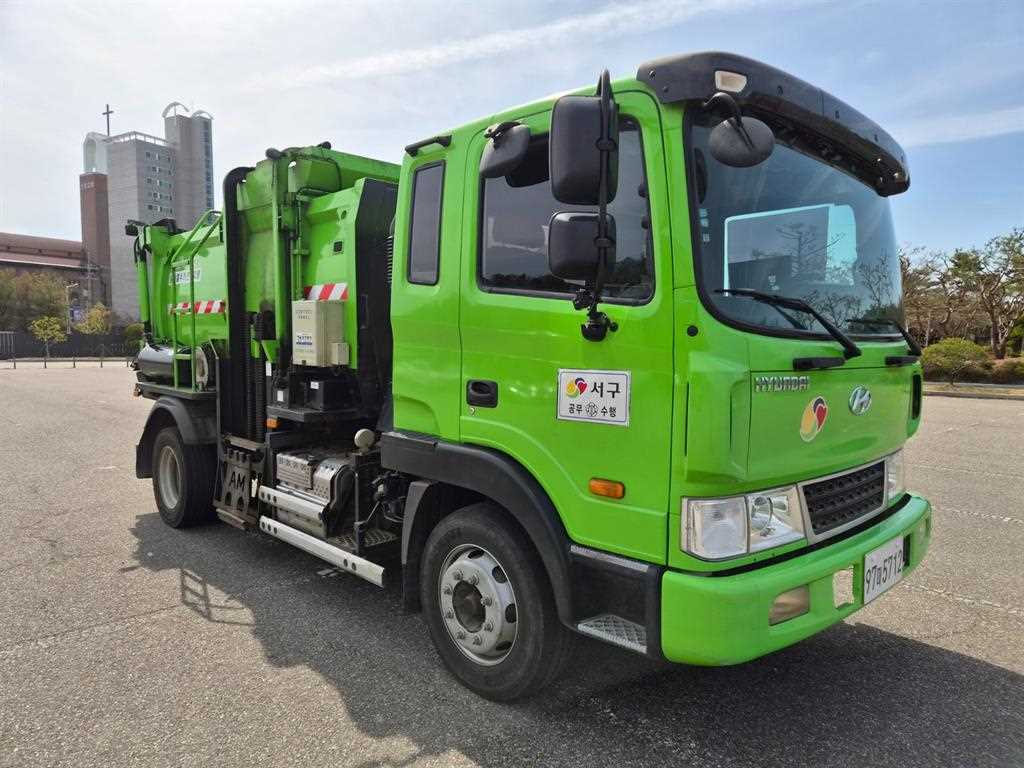 medium and large cargo Special 2018 Blanco - Importación desde Corea - HF Imports Iquique - Foto 1