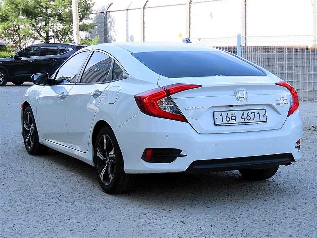 Honda Civic - Vista 3