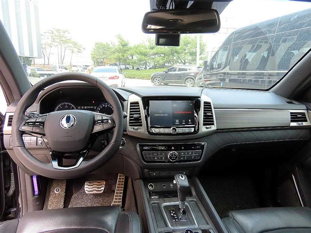 Ssangyong Rexton - Vista 7