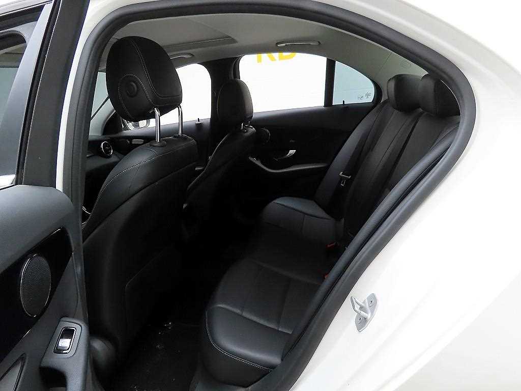 Mercedes Benz C Class 2016 Blanco - Importación desde Corea - HF Imports Iquique - Foto 14