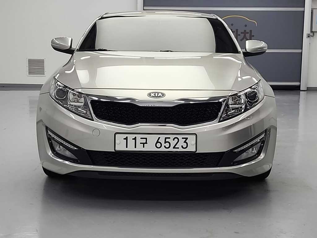 KIA K5 - Vista 2