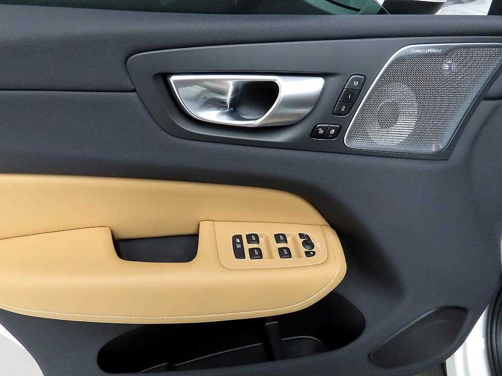 Volvo XC60 - Vista 11