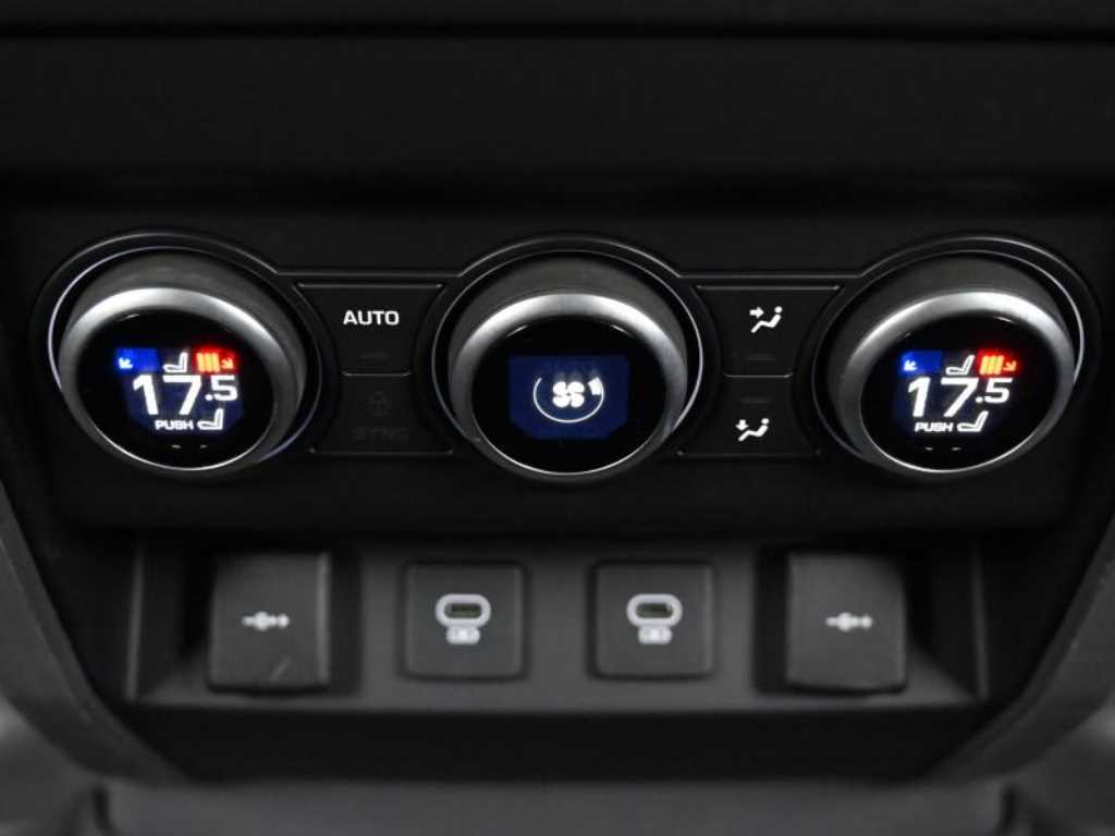 Land Rover Defender 2022 Blanco - Importación desde Corea - HF Imports Iquique - Foto 16