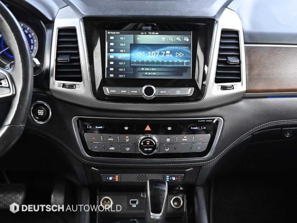 Ssangyong Rexton 2018 Negro - Importación desde Corea - HF Imports Iquique - Foto 14