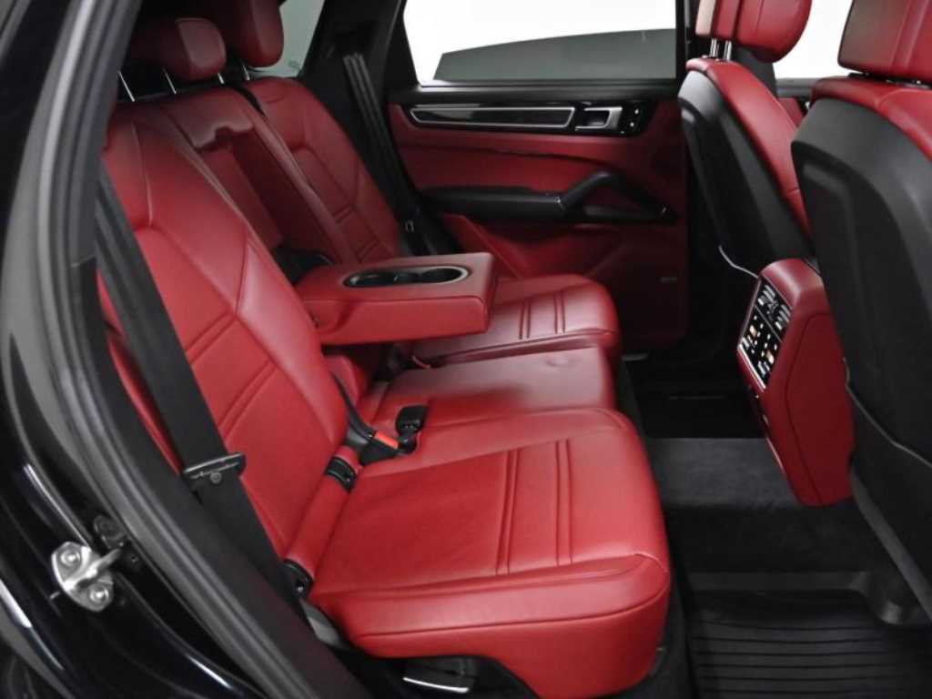 Porsche Cayenne - Vista 12