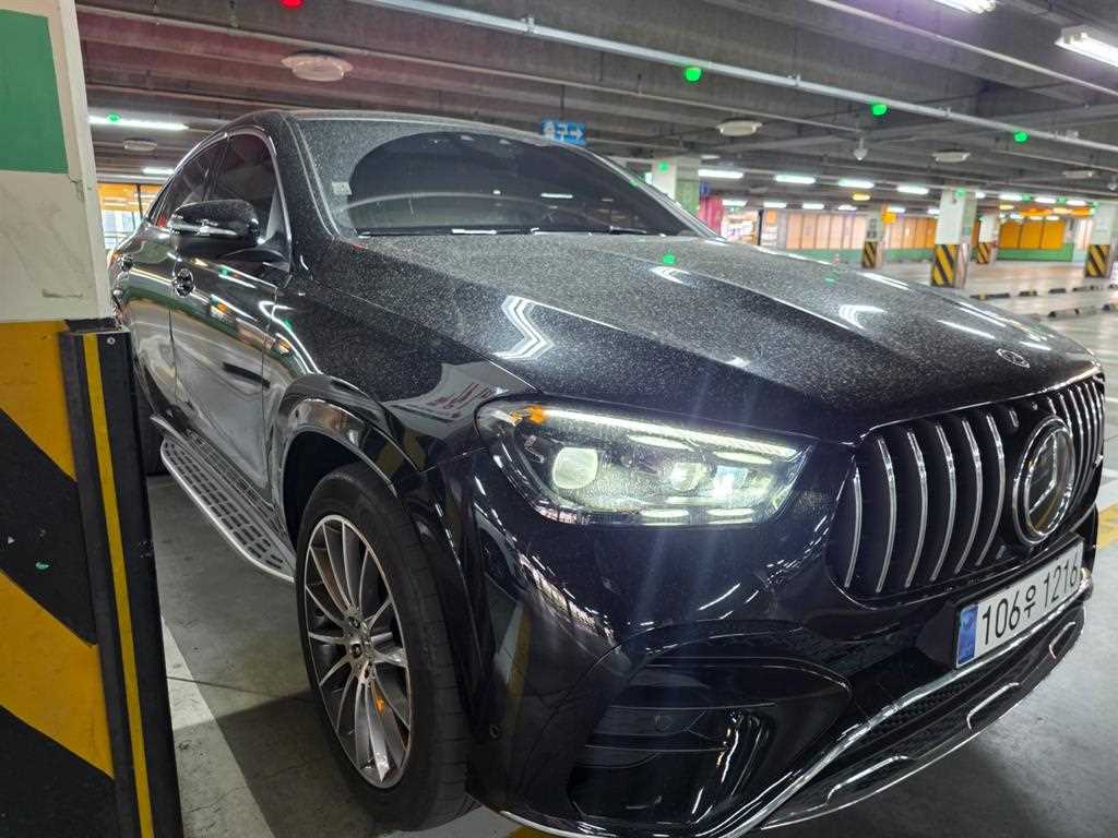 Mercedes Benz GLE Class - Vista 3