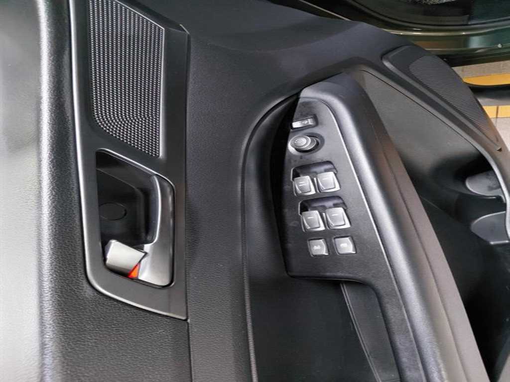 Ssangyong Rexton - Vista 11