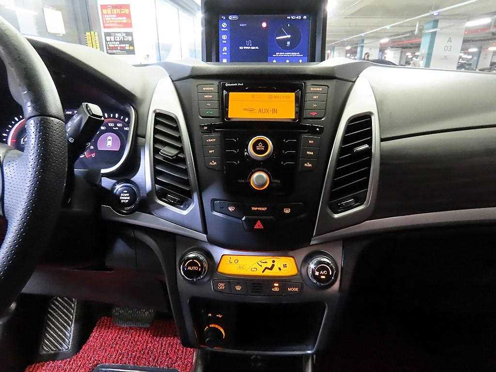 Ssangyong Korando - Vista 11