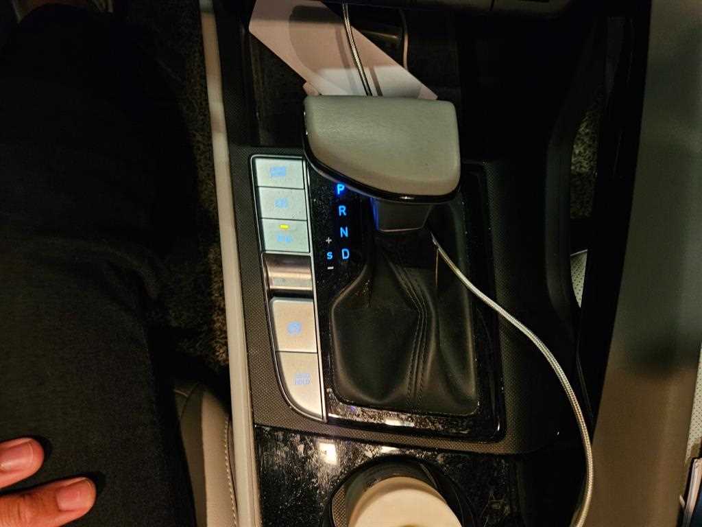 HYUNDAI Avante 2021 Negro - Importación desde Corea - HF Imports Iquique - Foto 16