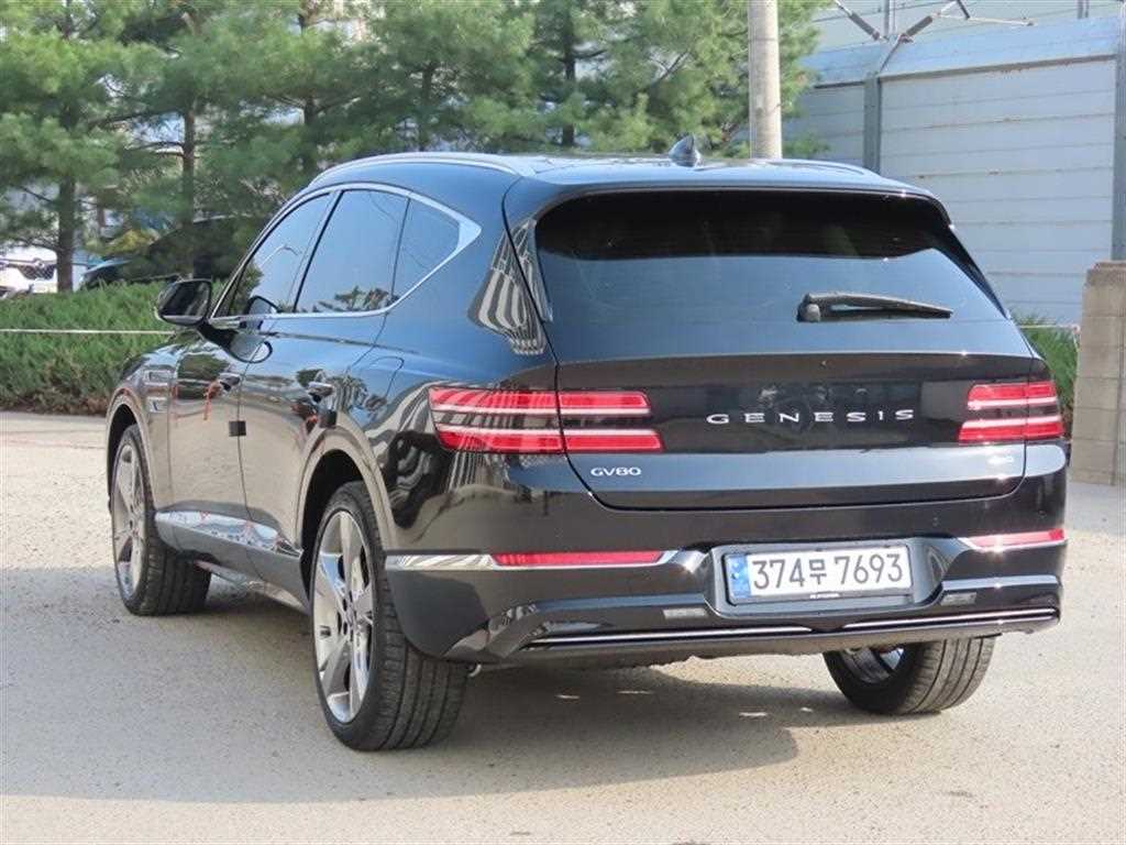 Genesis GV80 - Vista 3