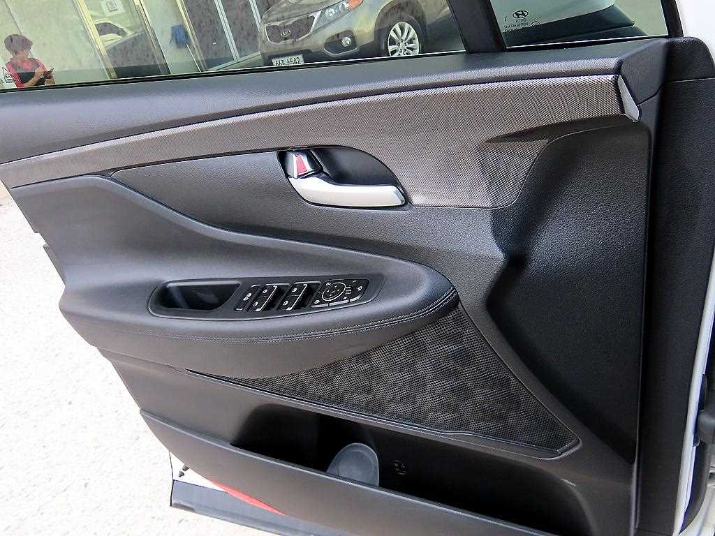 HYUNDAI Santa Fe - Vista 11