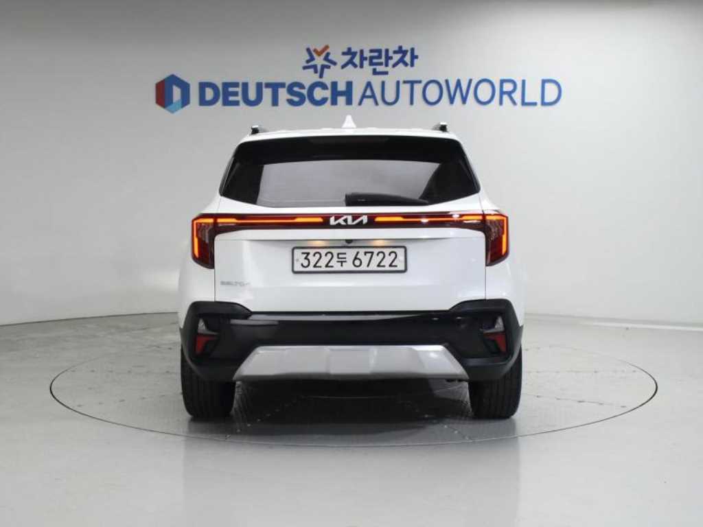 KIA Seltos - Vista 4
