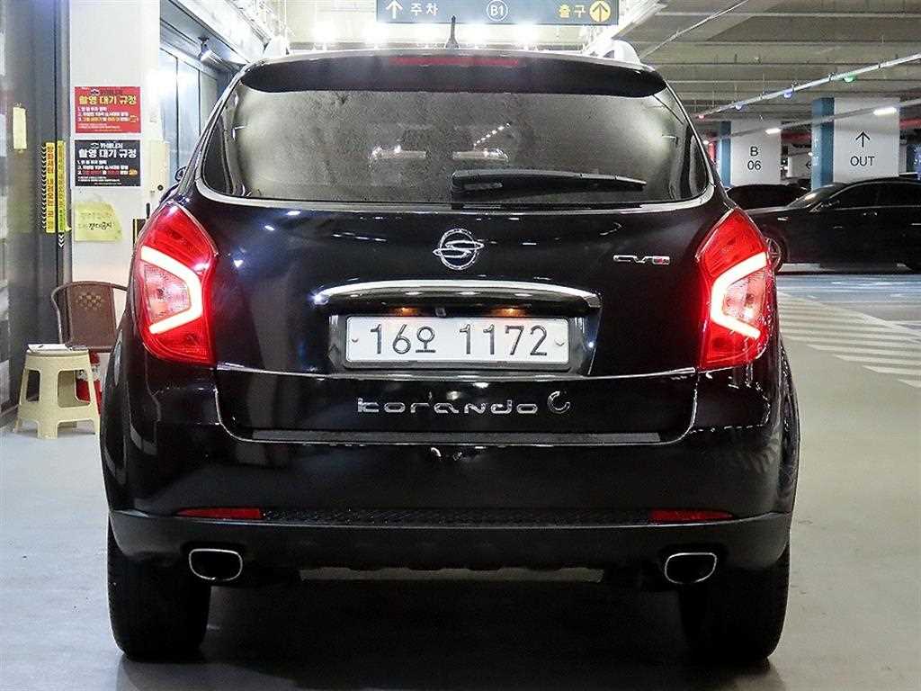 Ssangyong Korando - Vista 5