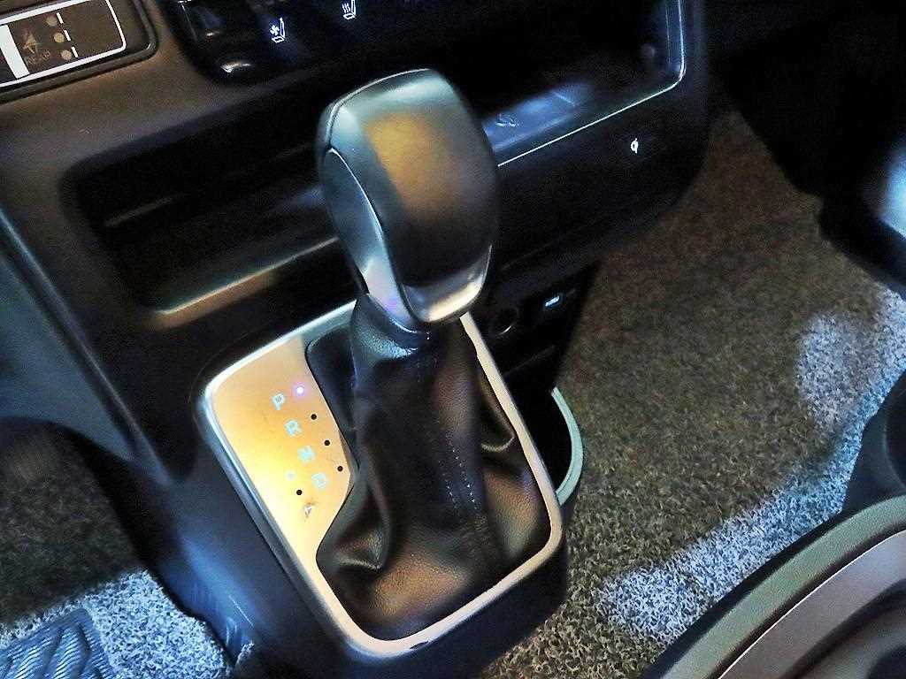 HYUNDAI Staria - Vista 12