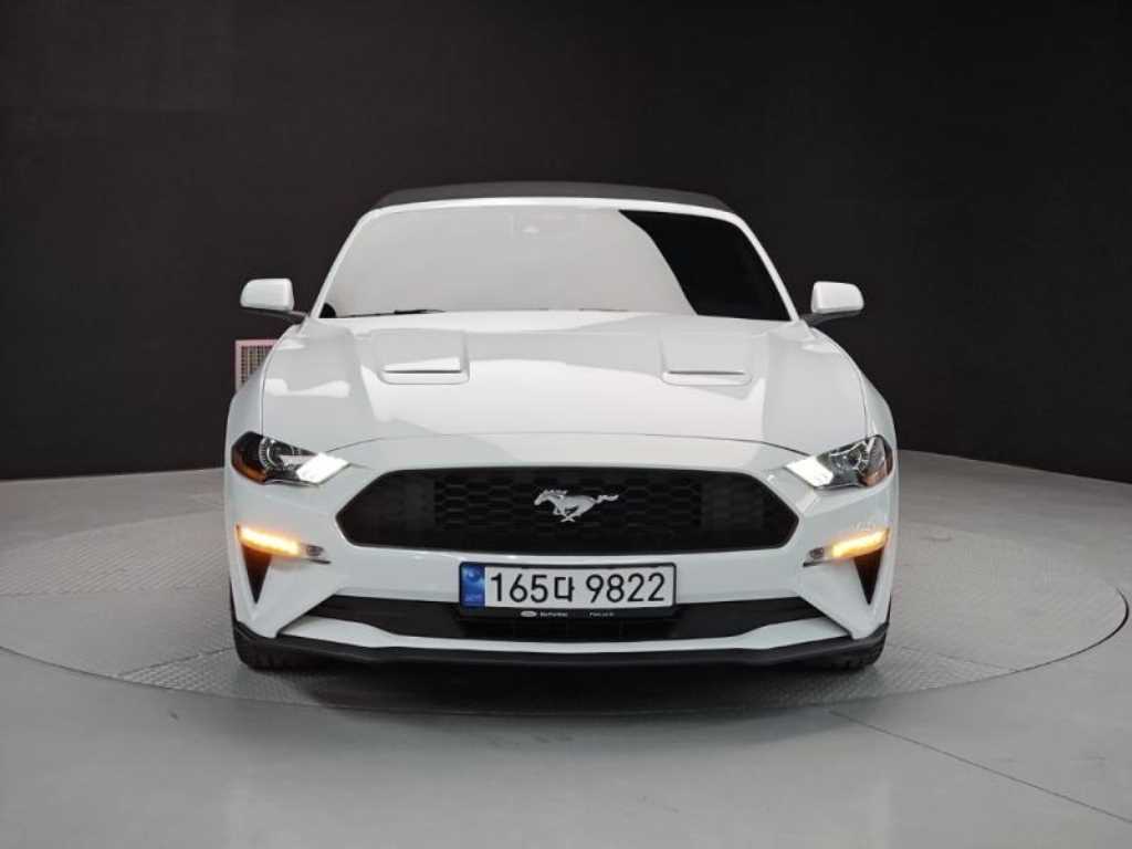 Ford Mustang - Vista 2