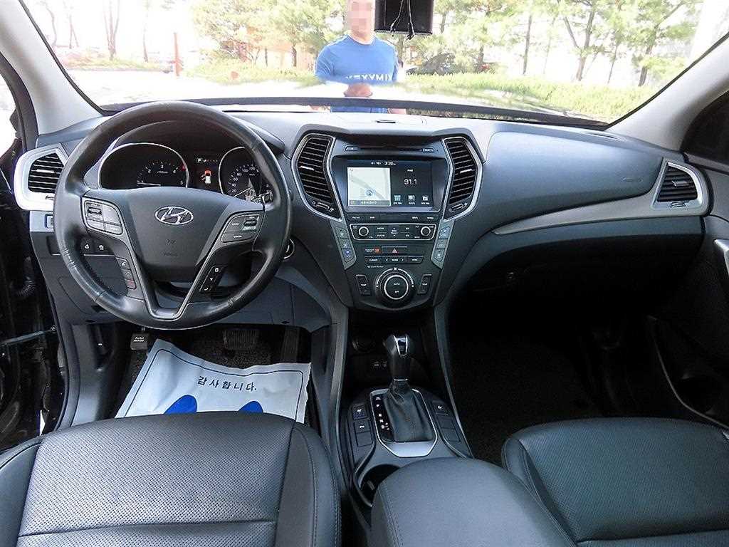 HYUNDAI Maxcruz - Vista 7