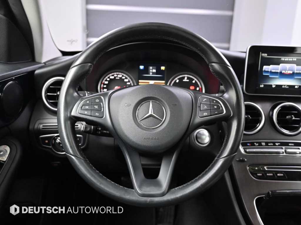 Mercedes Benz C Class 2016 Plateado - Importación desde Corea - HF Imports Iquique - Foto 13