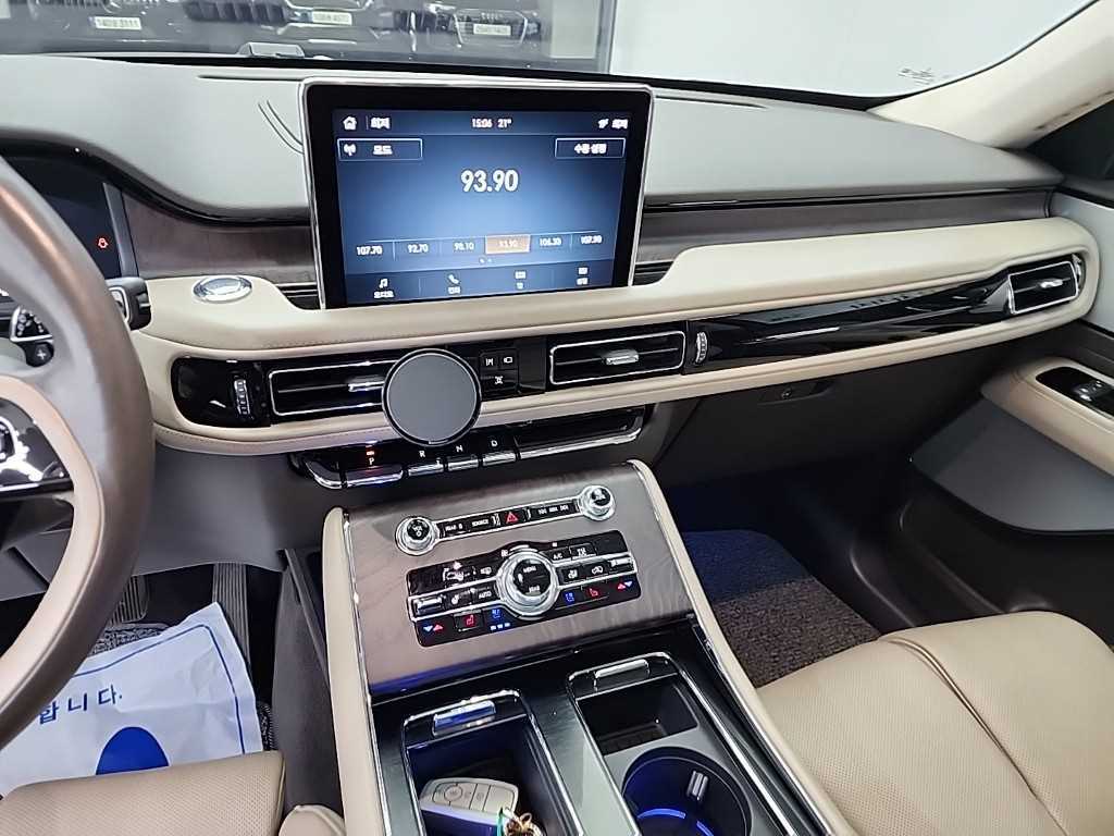 Lincoln Aviator - Vista 10