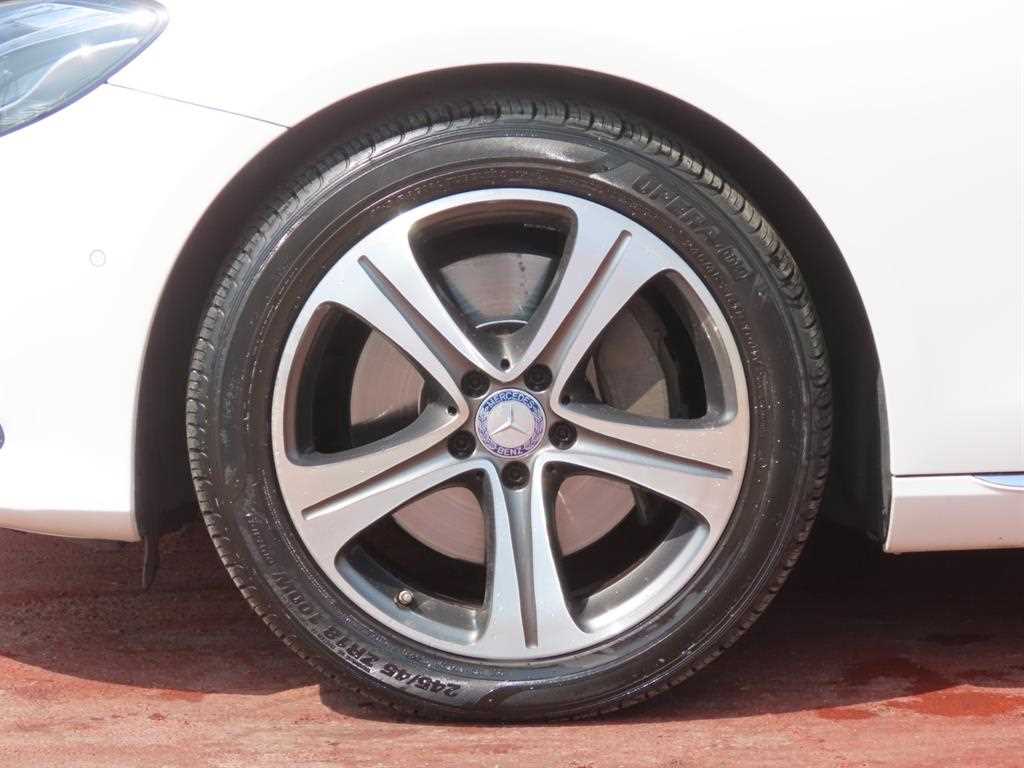 Mercedes Benz E class 2017 Blanco - Importación desde Corea - HF Imports Iquique - Foto 20