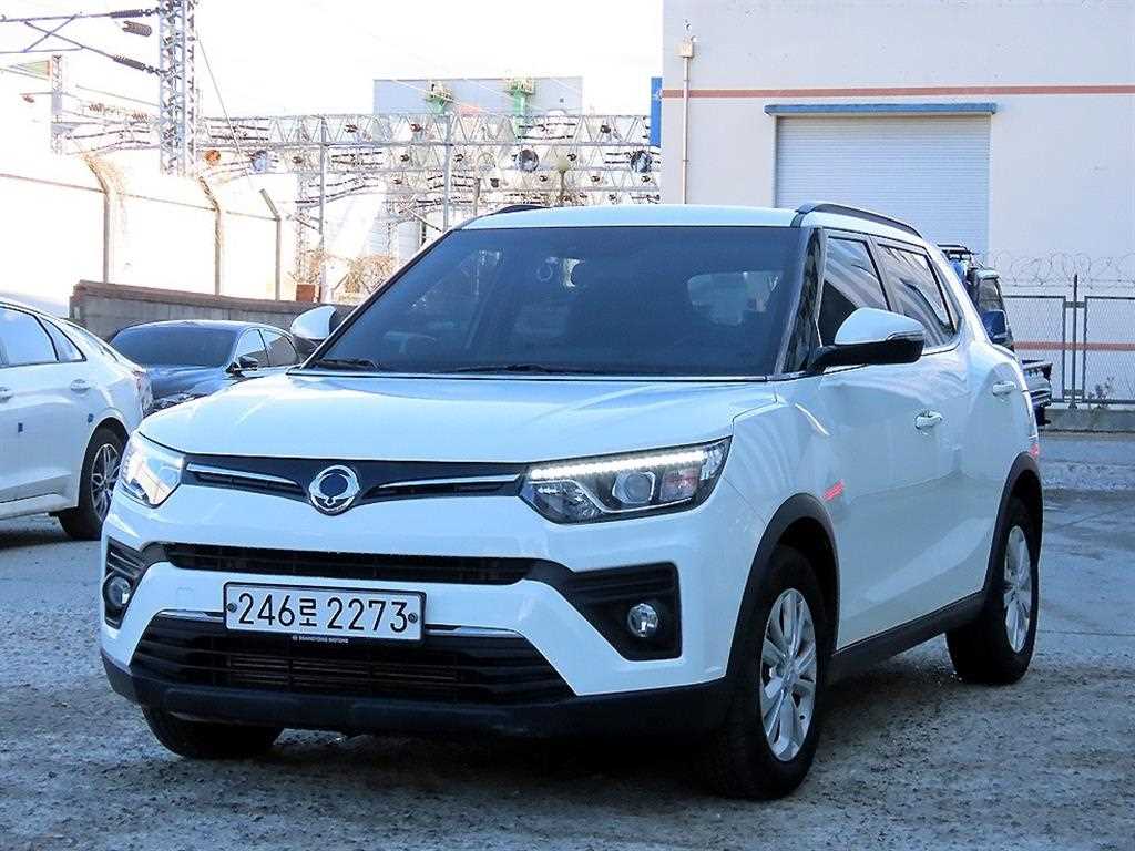 Ssangyong Tivoli - Vista 2