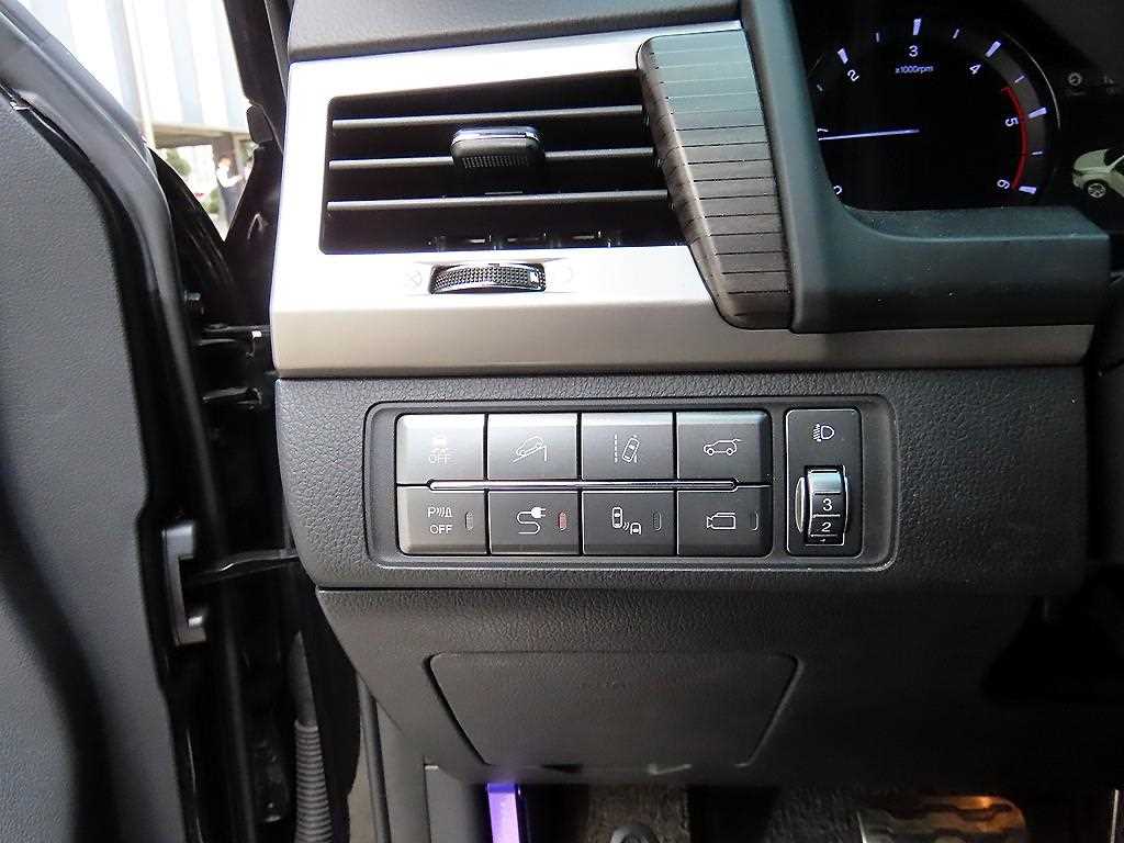 Ssangyong Rexton - Vista 12