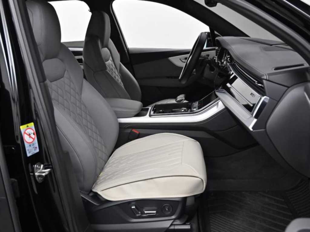 Audi Q7 - Vista 10